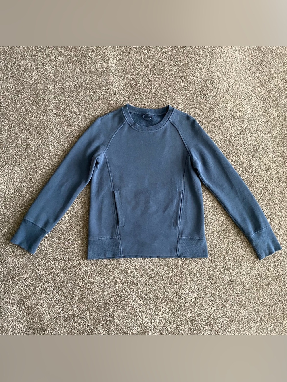 Lululemon blue sweatshirt